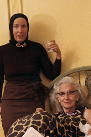 Grey Gardens (1975)