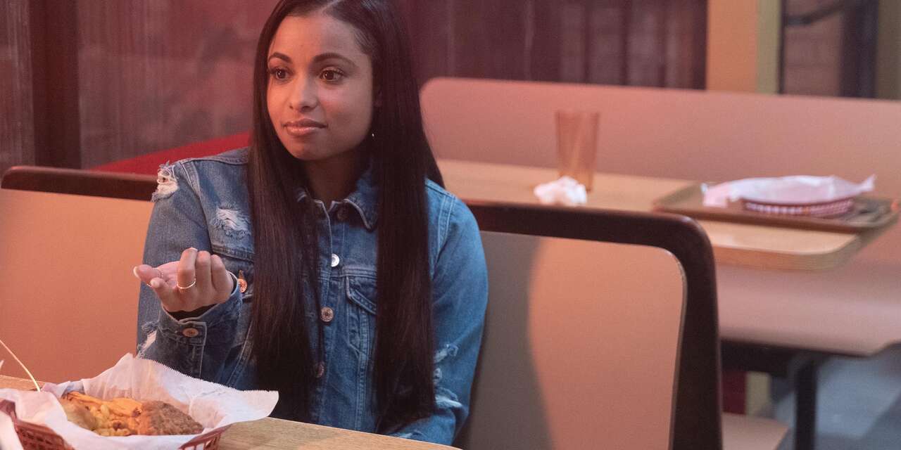 The Chi Streaming Saison 4 The Chi - Season 4 Episode 4, The Girl From Chicago | SHOWTIME