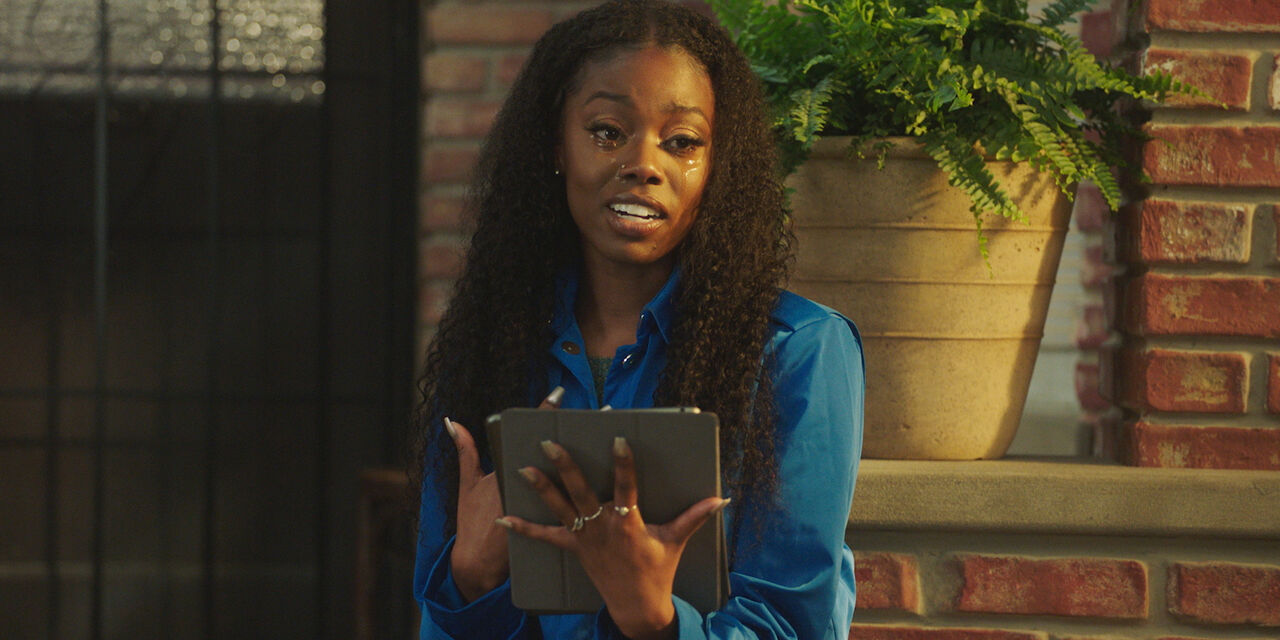 The chi the chi cast reacts to their first scenes showtime