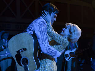 (L-R): Michael Shannon as George Jones and Jessica Chastain as Tammy Wynette in GEORGE & TAMMY. Photo Credit: Dana Hawley/Courtesy of SHOWTIME.