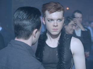 Season 4, Episode 7: Mickey's search for Ian ends when he finds him working at a gay bar all dressed up and high.
