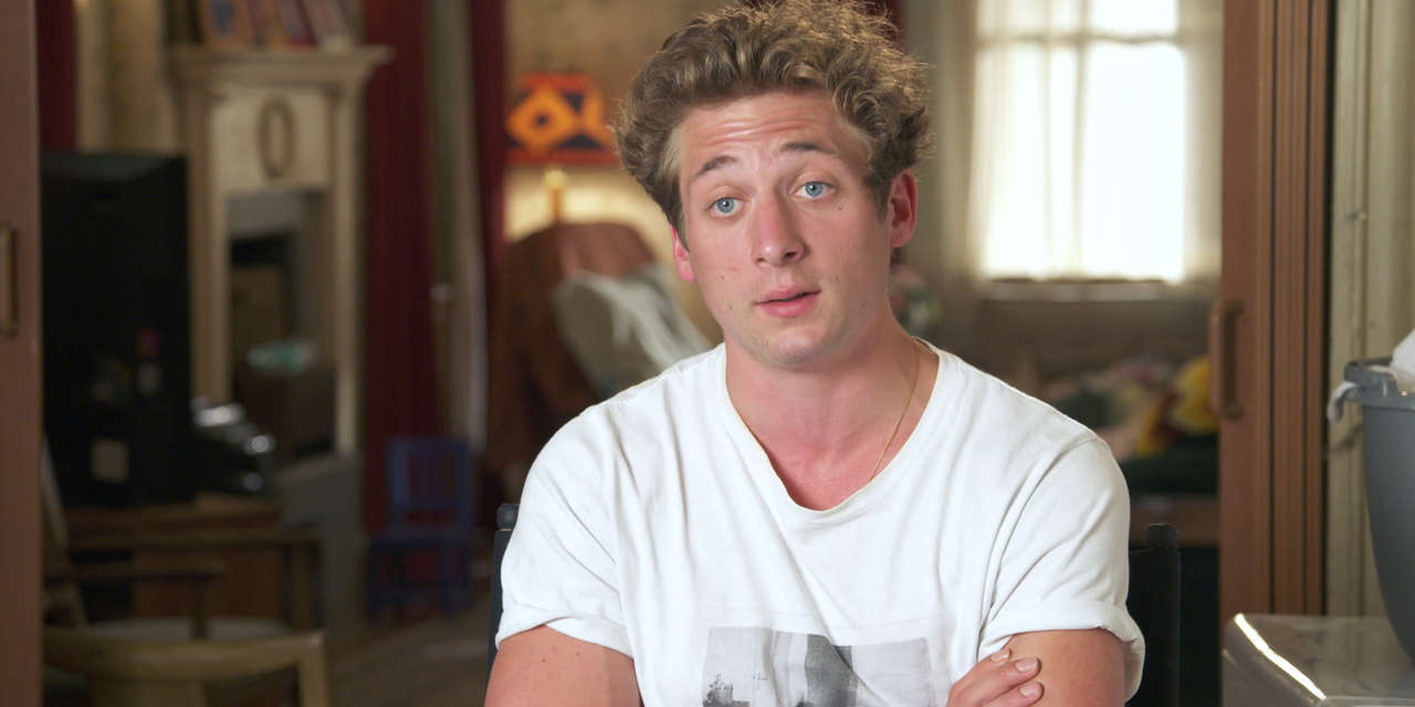 Jeremy Allen White discusses how Lip struggles with his sobriety in Season ...