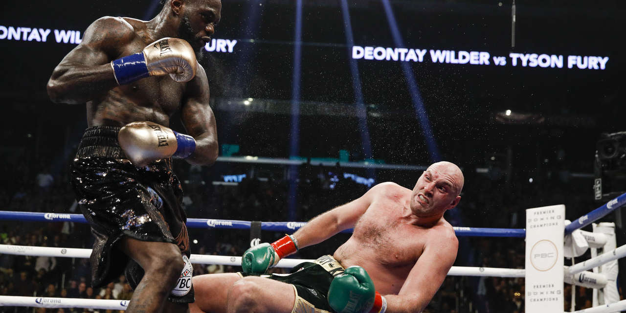 Wilder Knocks Down Fury in Round 12